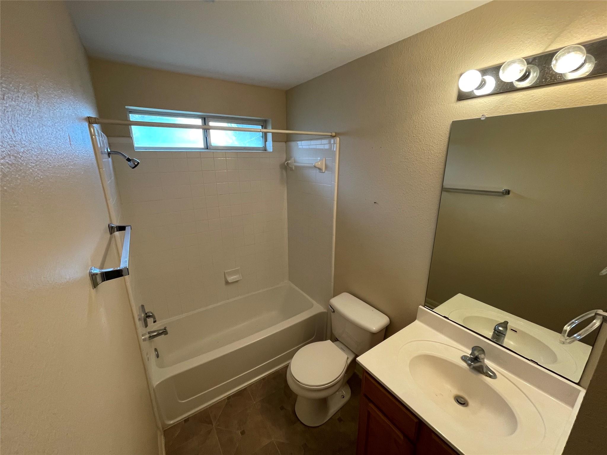 602 Losoya Court Hutto TX 78634