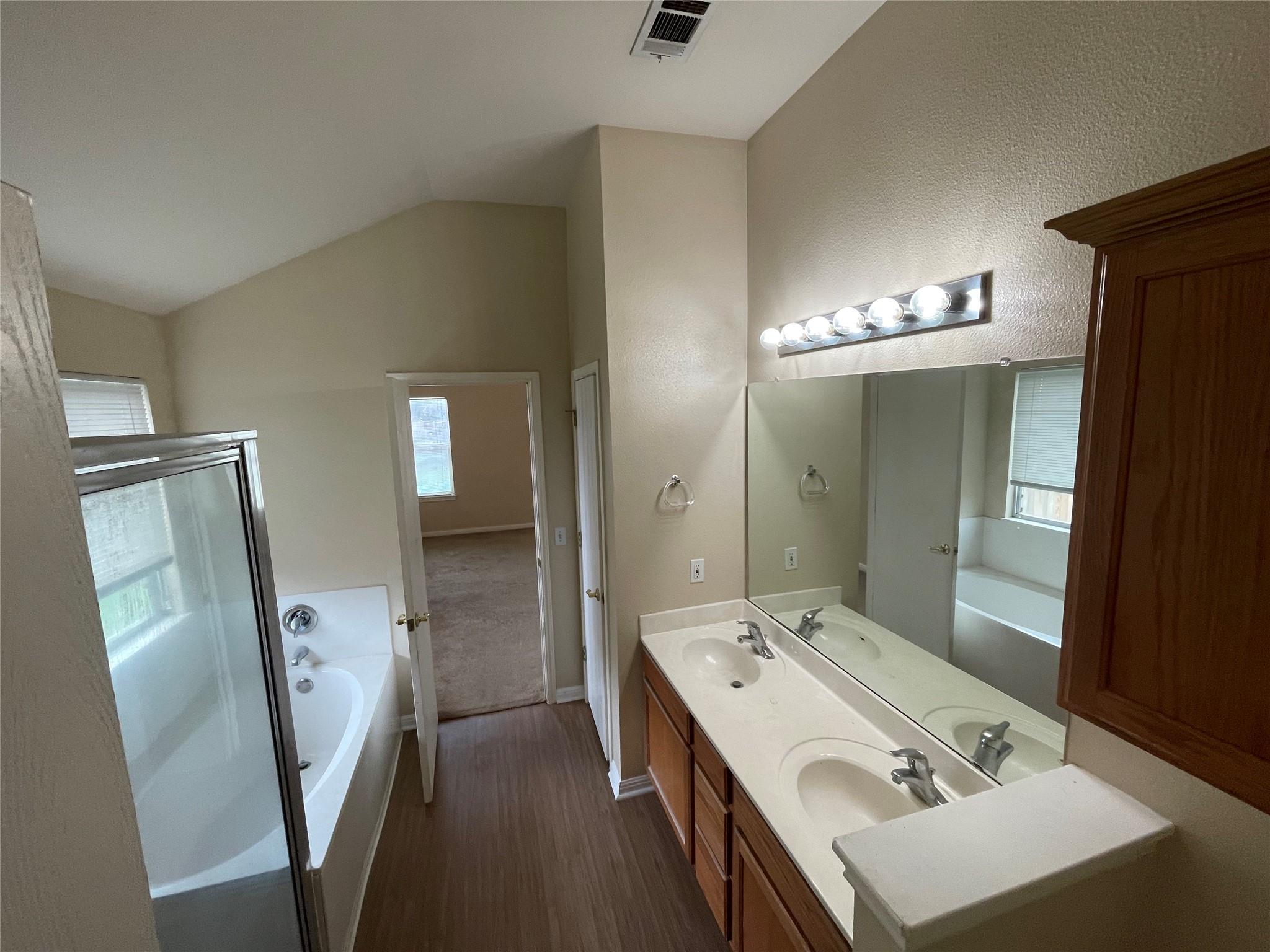 602 Losoya Court Hutto TX 78634