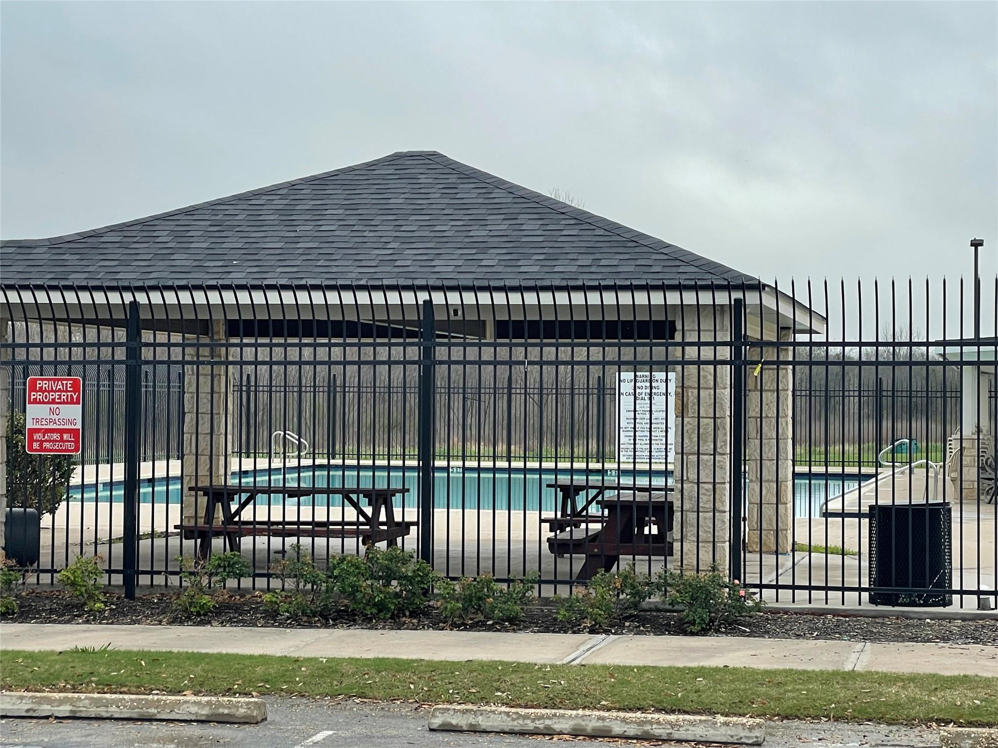 602 Losoya Court Hutto TX 78634