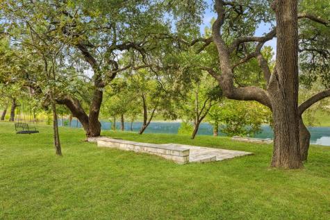 1313 Democrat Street Blanco TX 78606