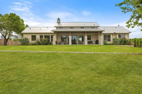 1313 Democrat Street Blanco TX 78606