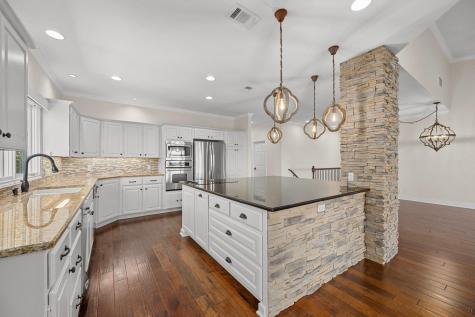 106 Confidence Cove Lakeway TX 78734