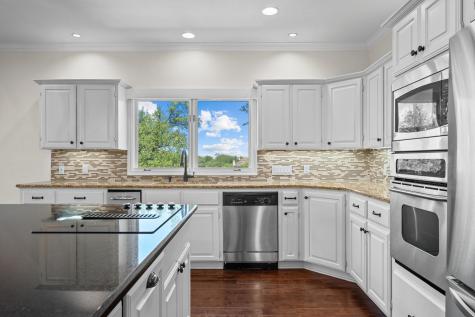 106 Confidence Cove Lakeway TX 78734