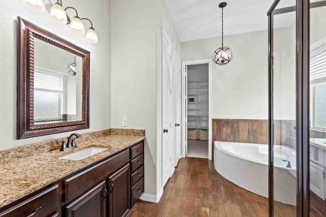 4512 Diamante Drive Spicewood TX 78669