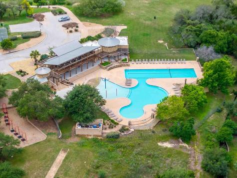 4512 Diamante Drive Spicewood TX 78669