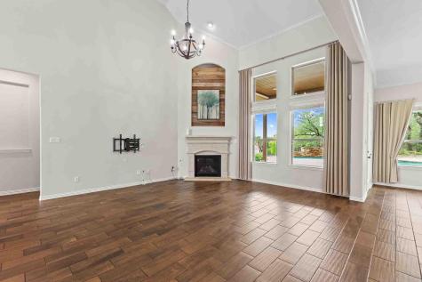 4512 Diamante Drive Spicewood TX 78669