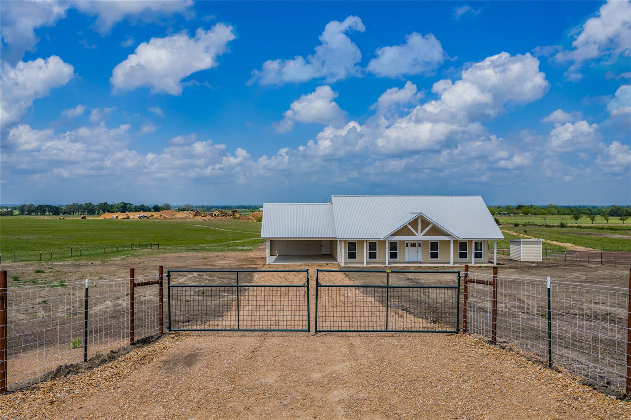 9345 Hajovsky Road La Grange TX 78945