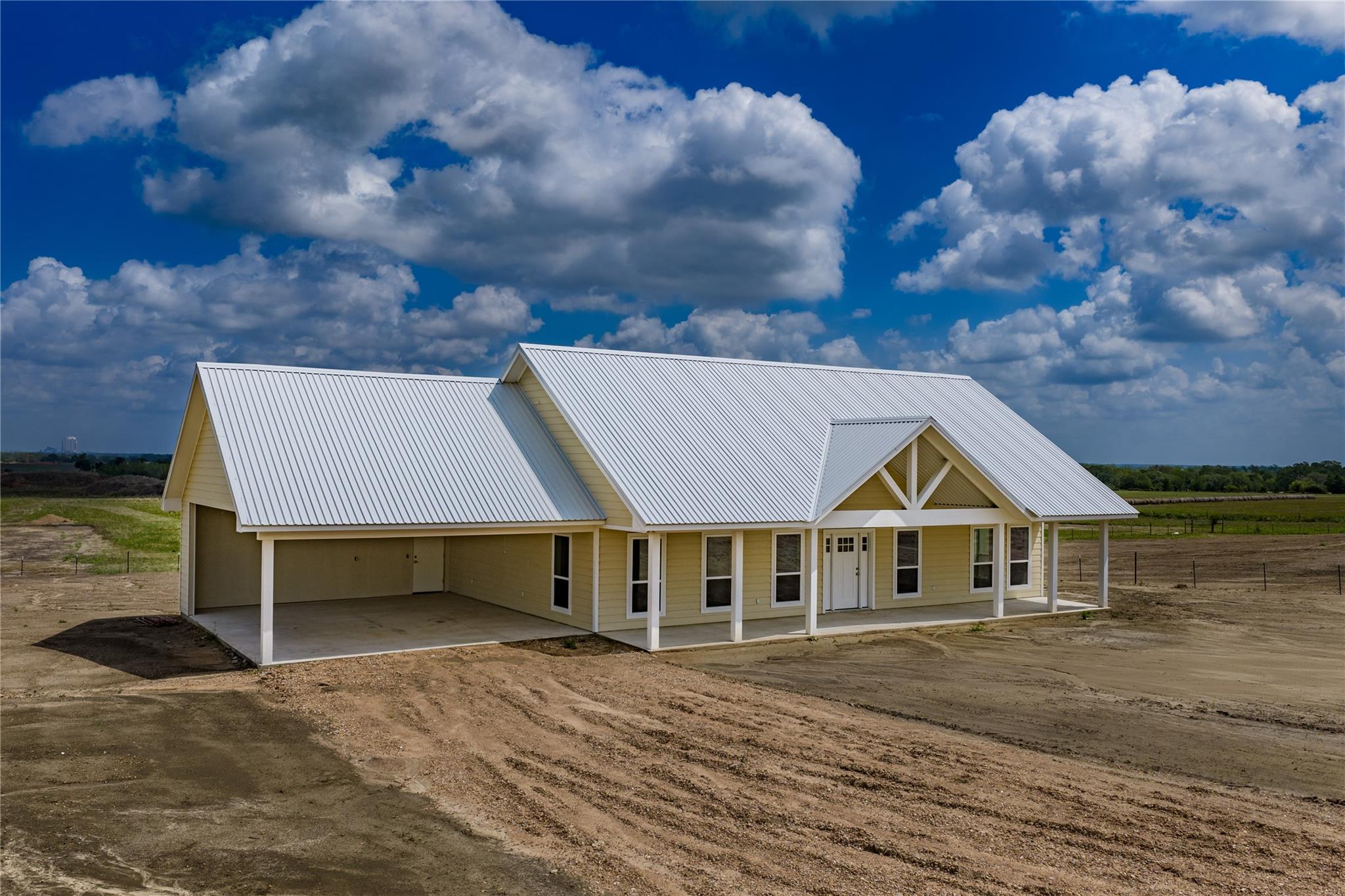 9345 Hajovsky Road La Grange TX 78945