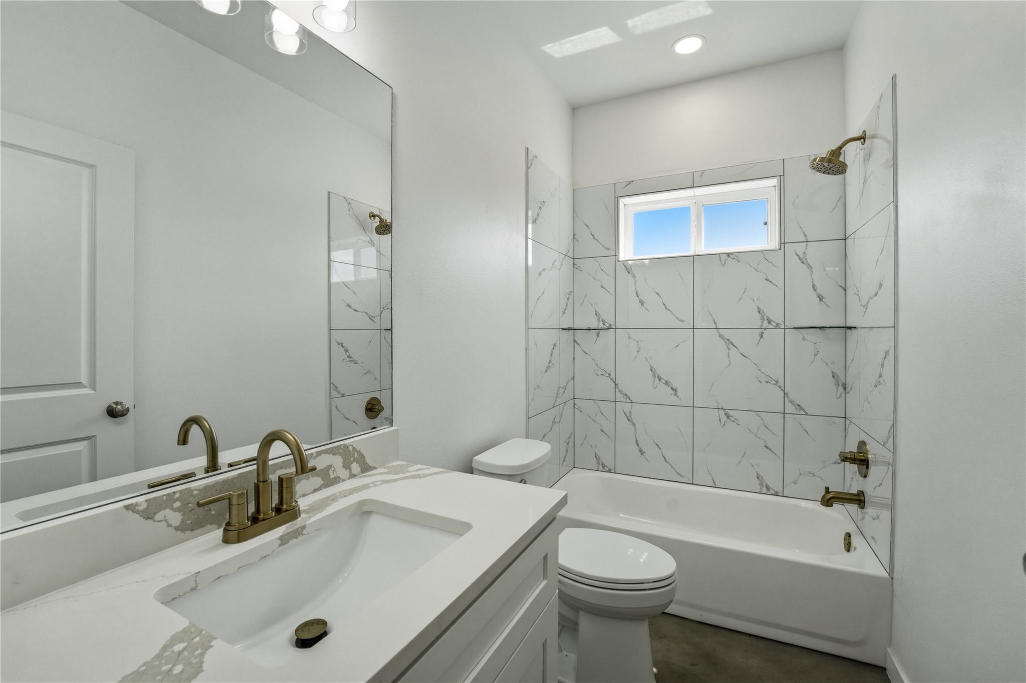 9345 Hajovsky Road La Grange TX 78945