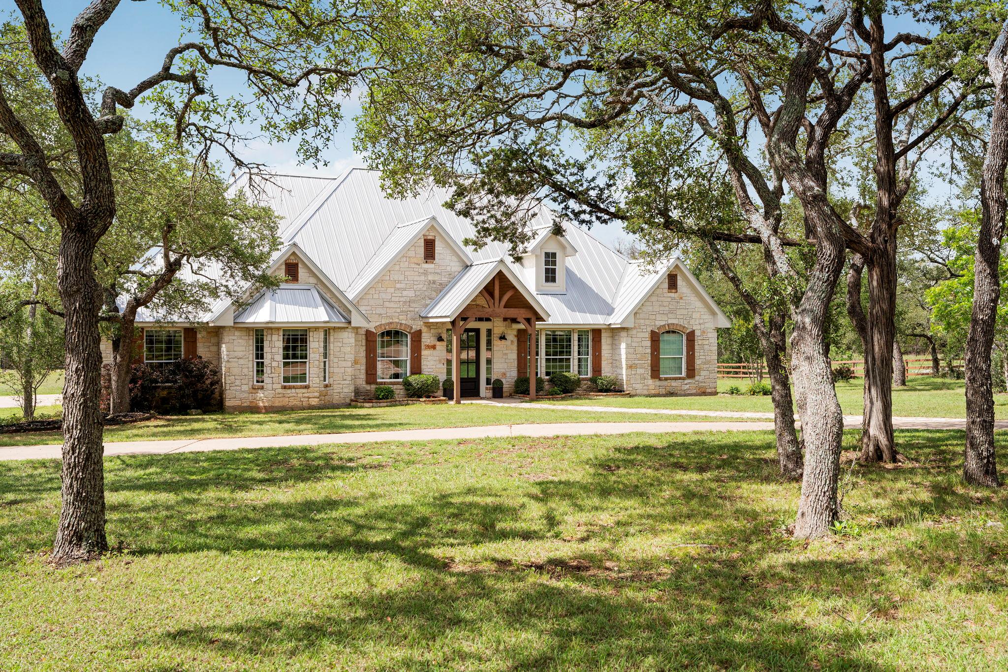 103 Horseshoe Drive Dripping Springs TX 78620