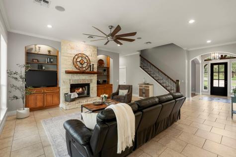 103 Horseshoe Drive Dripping Springs TX 78620