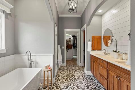 103 Horseshoe Drive Dripping Springs TX 78620