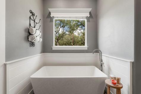 103 Horseshoe Drive Dripping Springs TX 78620
