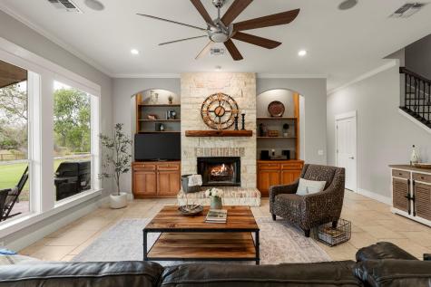 103 Horseshoe Drive Dripping Springs TX 78620