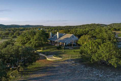 521 Bluff Creek Road Center Point TX 78010