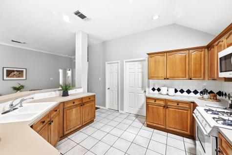7121 Ridge Oak Road Austin TX 78749