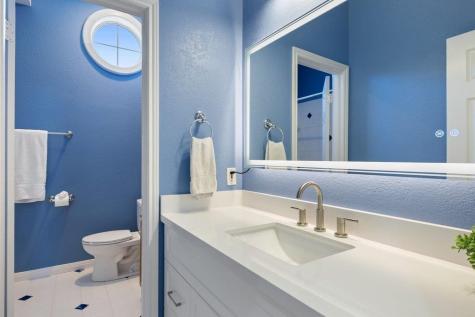 6659 Whitemarsh Valley Walk Austin TX 78746