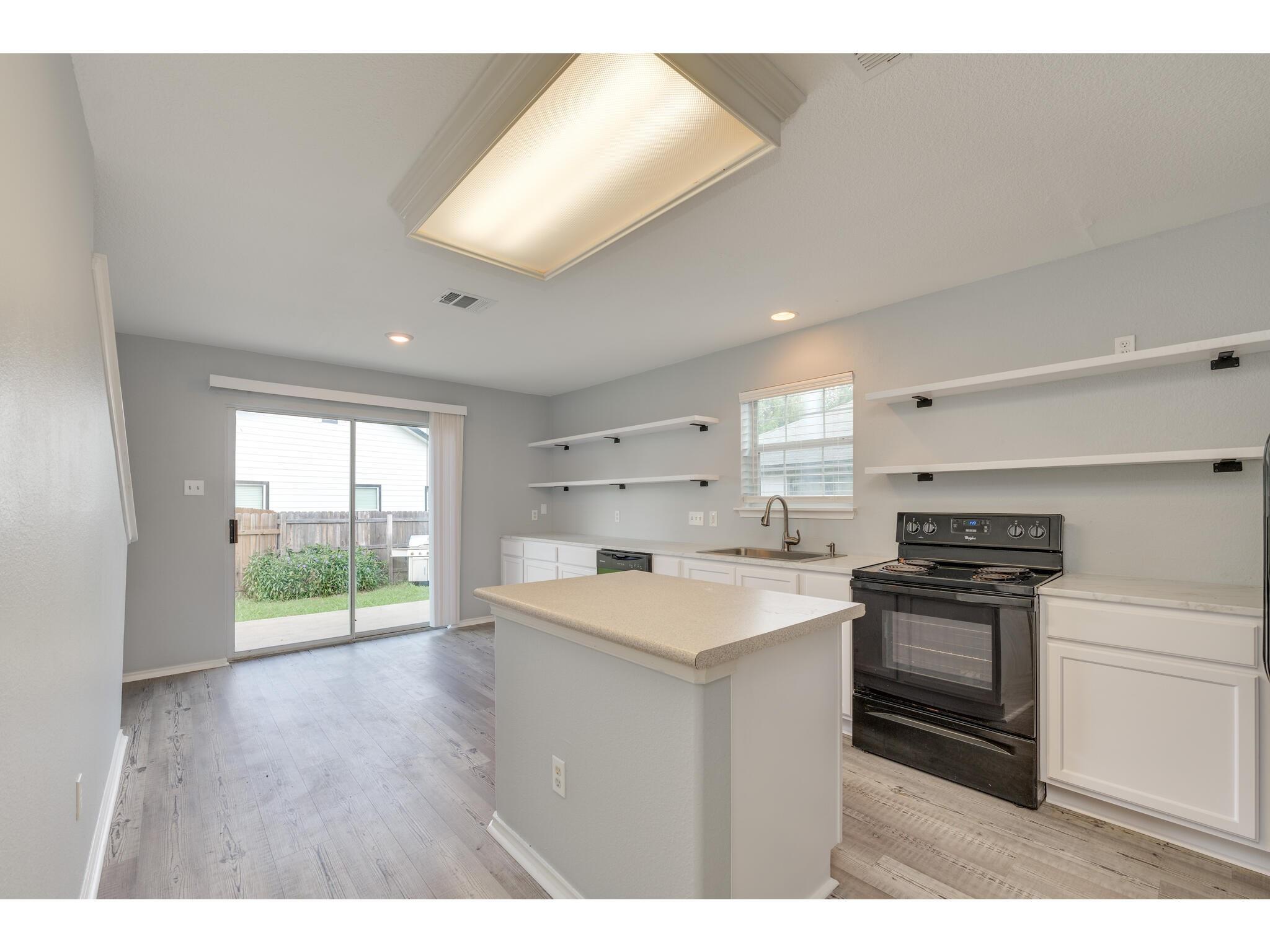 401 Blanco Woods Boulevard Elgin TX 78621