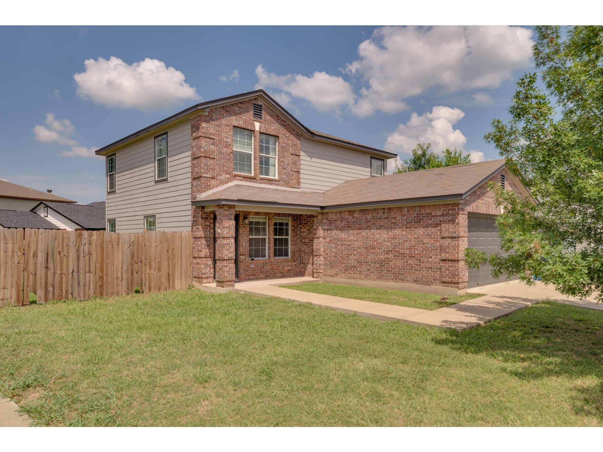 401 Blanco Woods Boulevard Elgin TX 78621