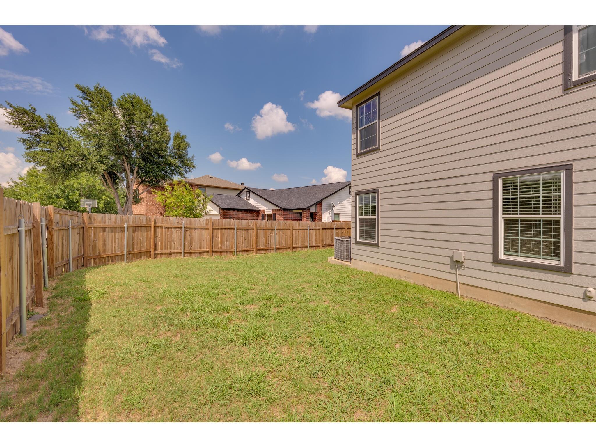 401 Blanco Woods Boulevard Elgin TX 78621