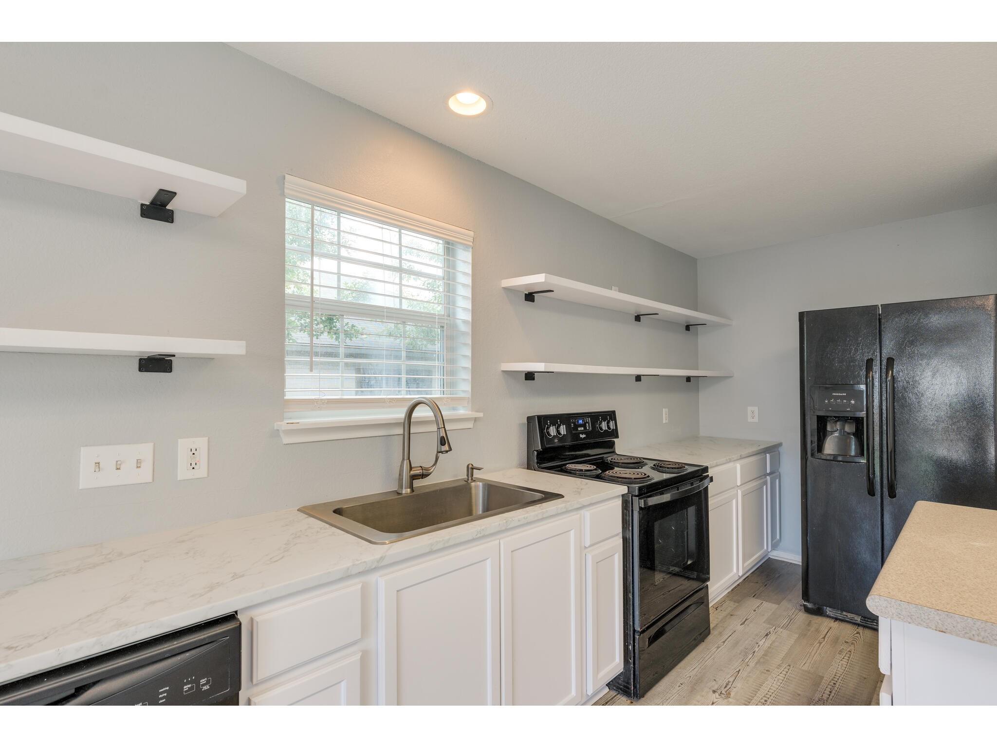 401 Blanco Woods Boulevard Elgin TX 78621