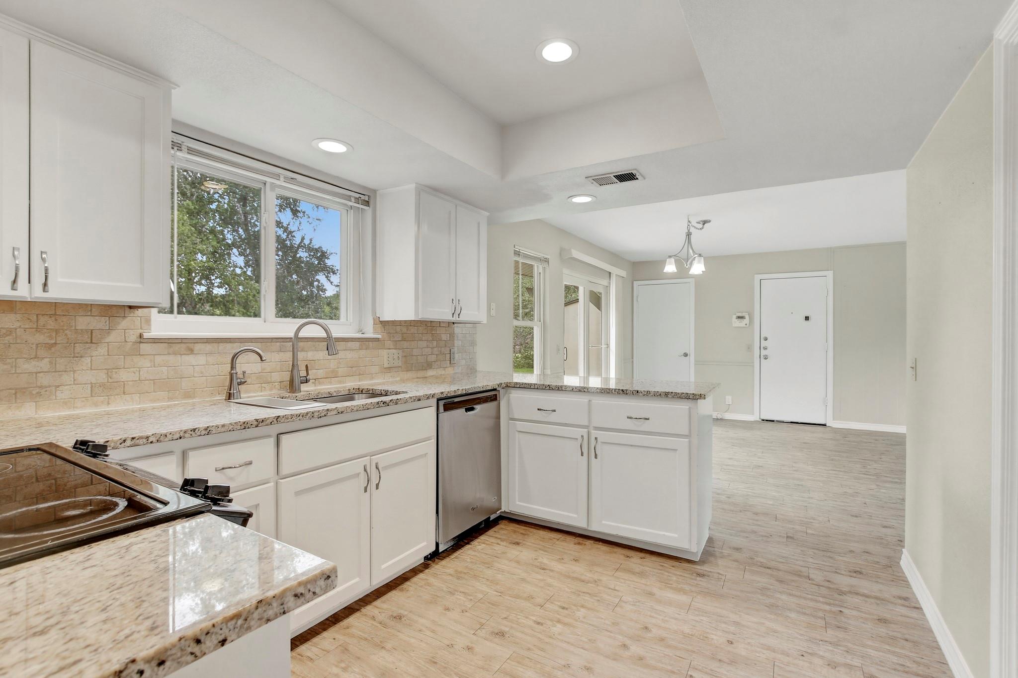 10506 Yucca Drive Austin TX 78759