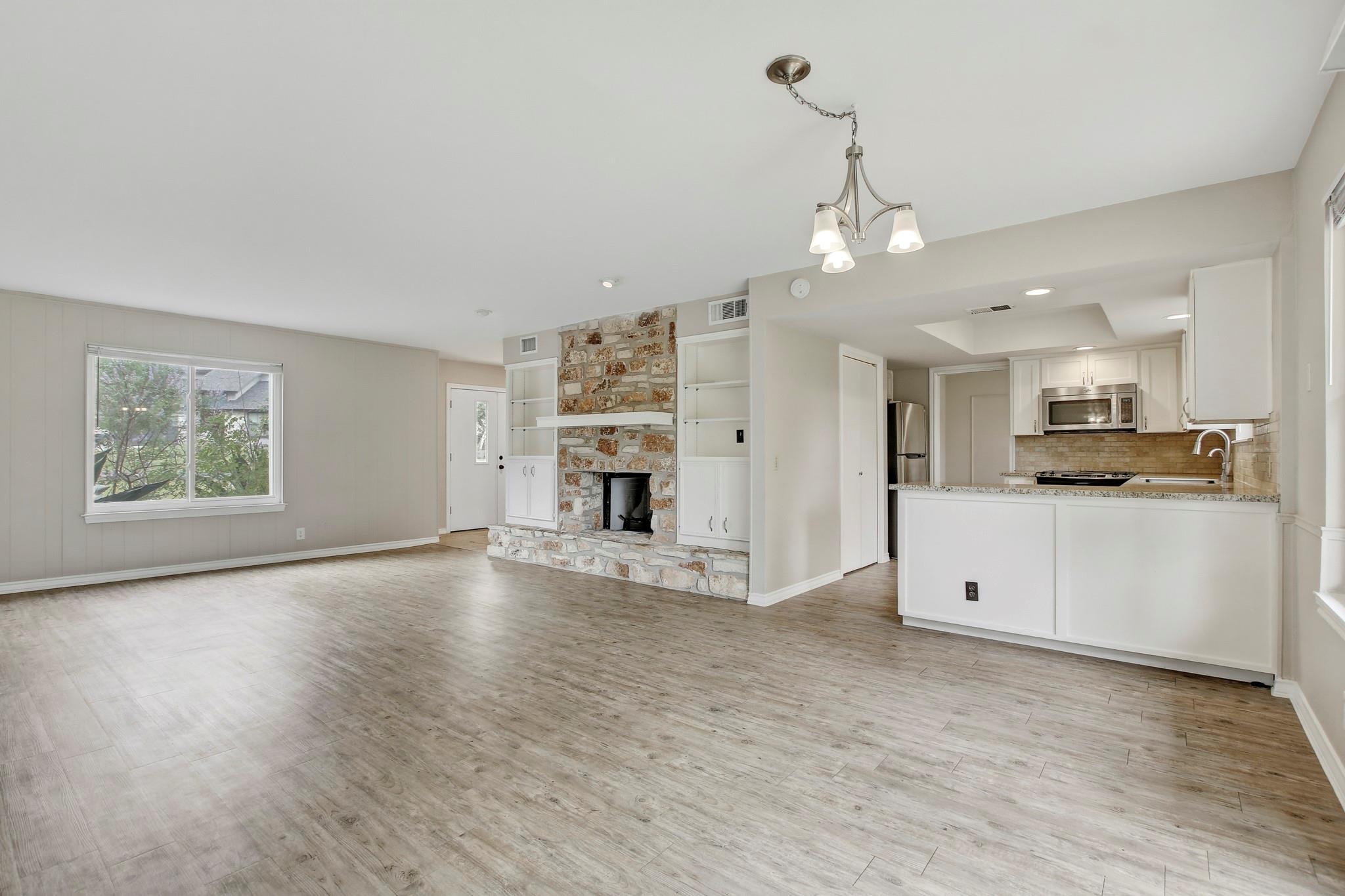 10506 Yucca Drive Austin TX 78759