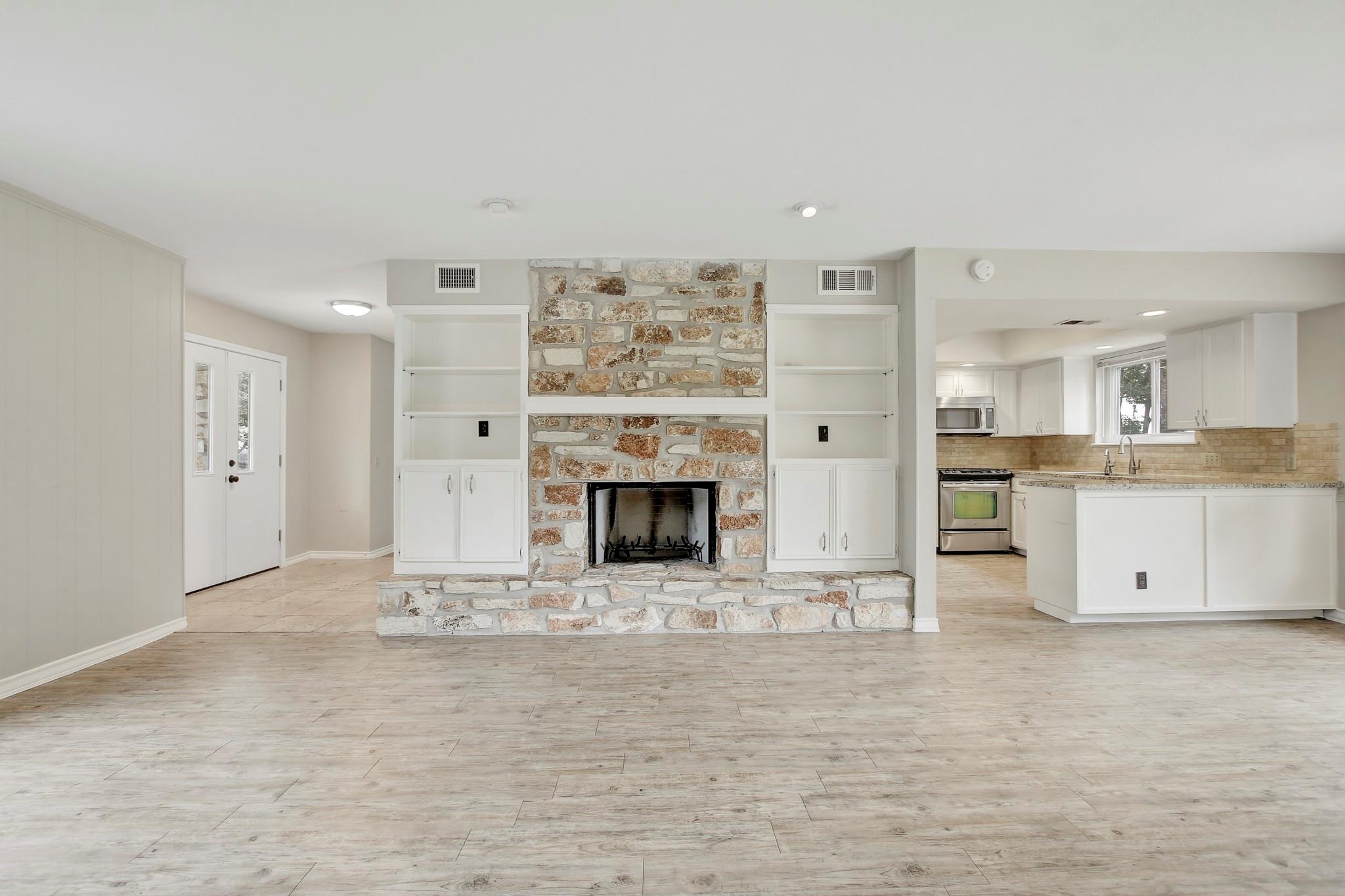 10506 Yucca Drive Austin TX 78759