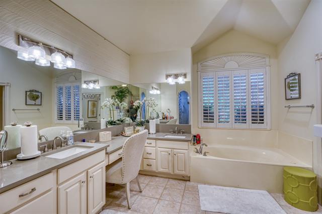 104 Mason Court Horseshoe Bay TX 78657