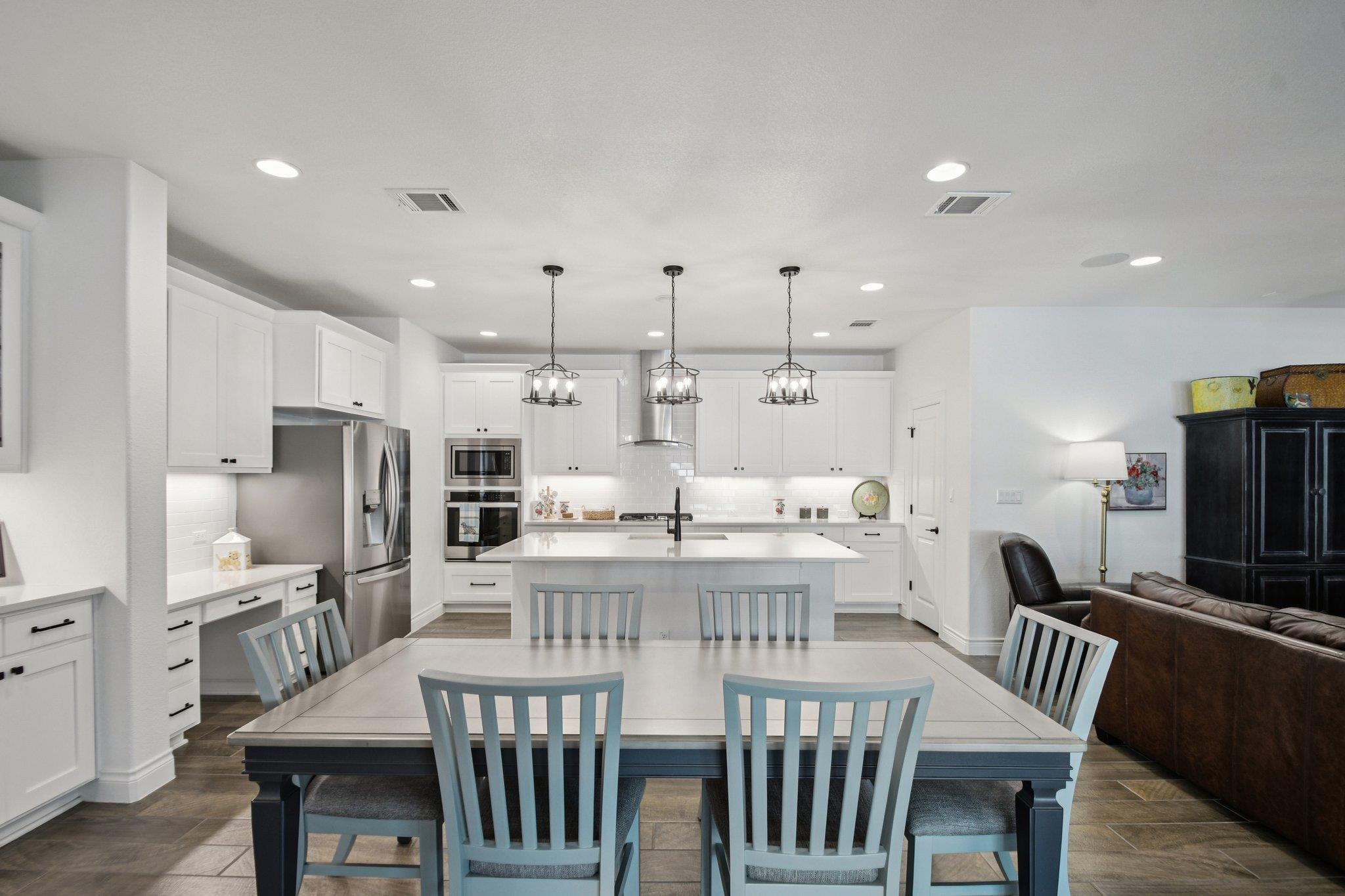 804 Indian Hawthorne Drive Georgetown TX 78628