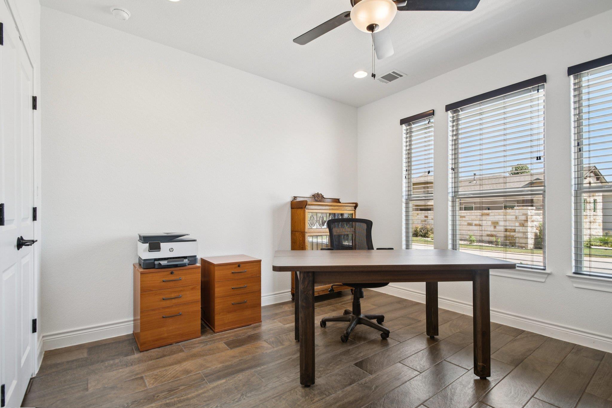 804 Indian Hawthorne Drive Georgetown TX 78628