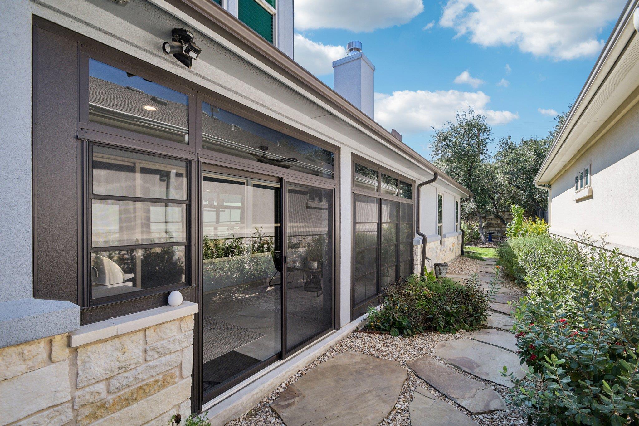 804 Indian Hawthorne Drive Georgetown TX 78628