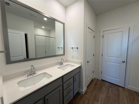 1913 Crooked Creek Street Leander TX 78641