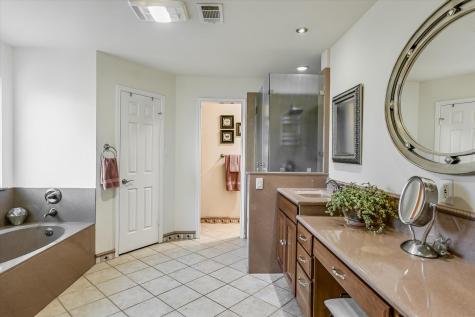 1801 Sun Lake Round Rock TX 78681