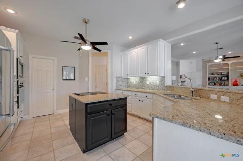 1100 Appalachian Trail San Marcos TX 78666