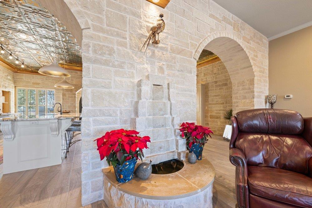 1694 County Road 102 Llano TX 78643