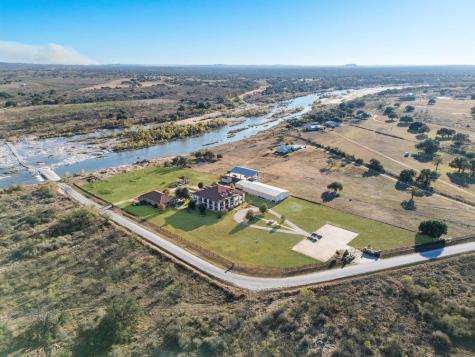 1694 County Road 102 Llano TX 78643