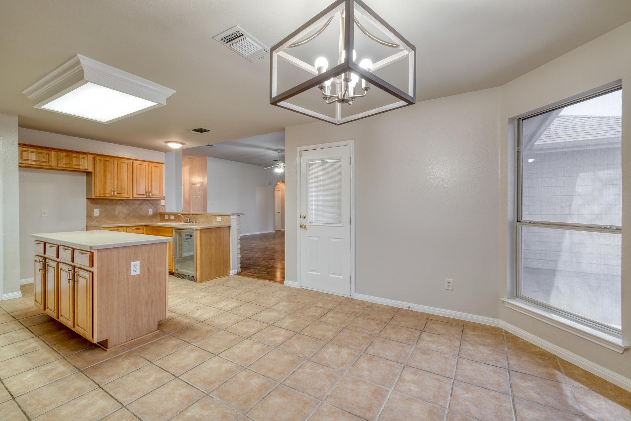 513 Mockingbird Lane Lockhart TX 78644