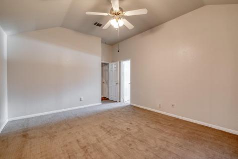 513 Mockingbird Lane Lockhart TX 78644