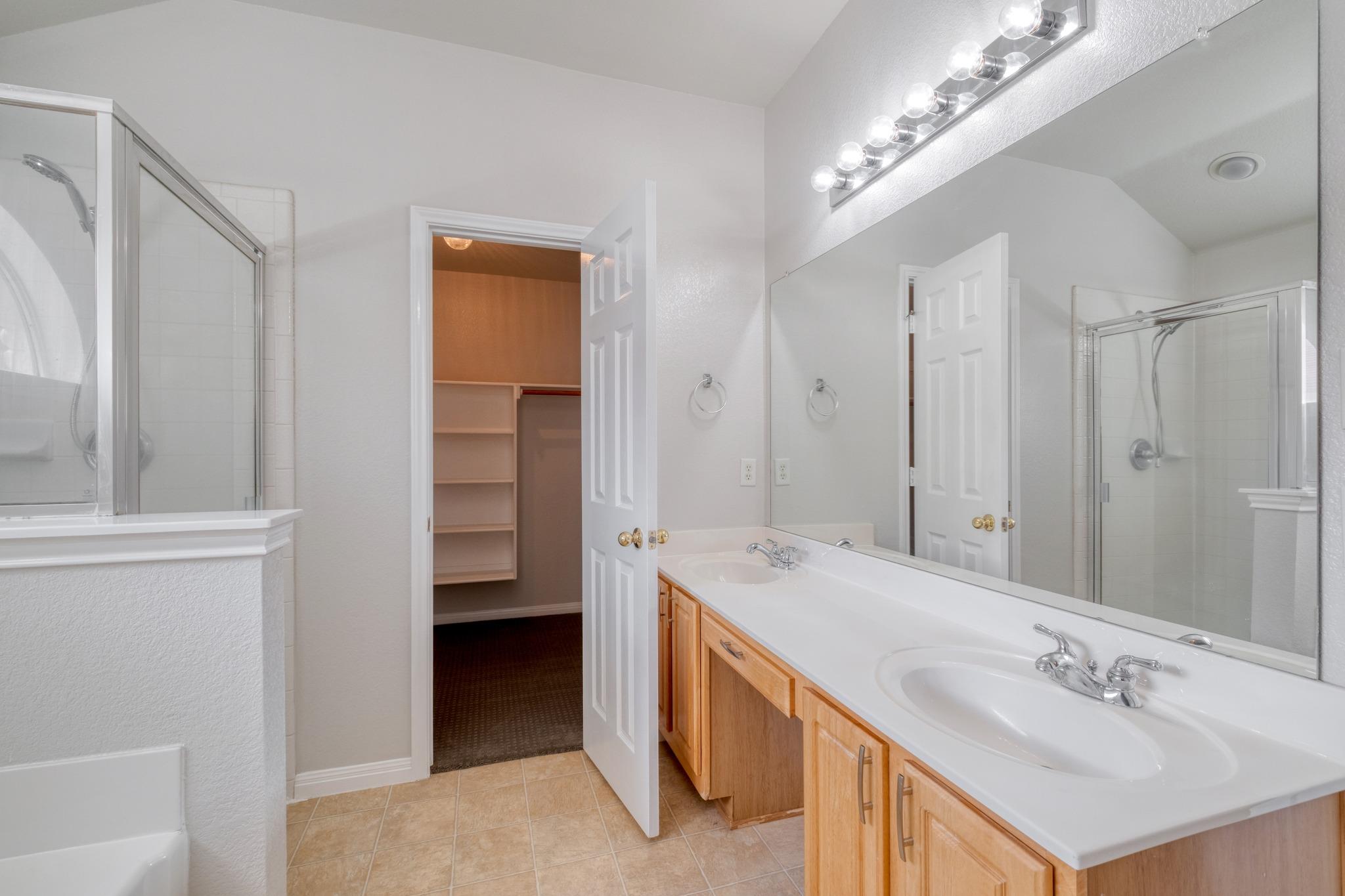 513 Mockingbird Lane Lockhart TX 78644