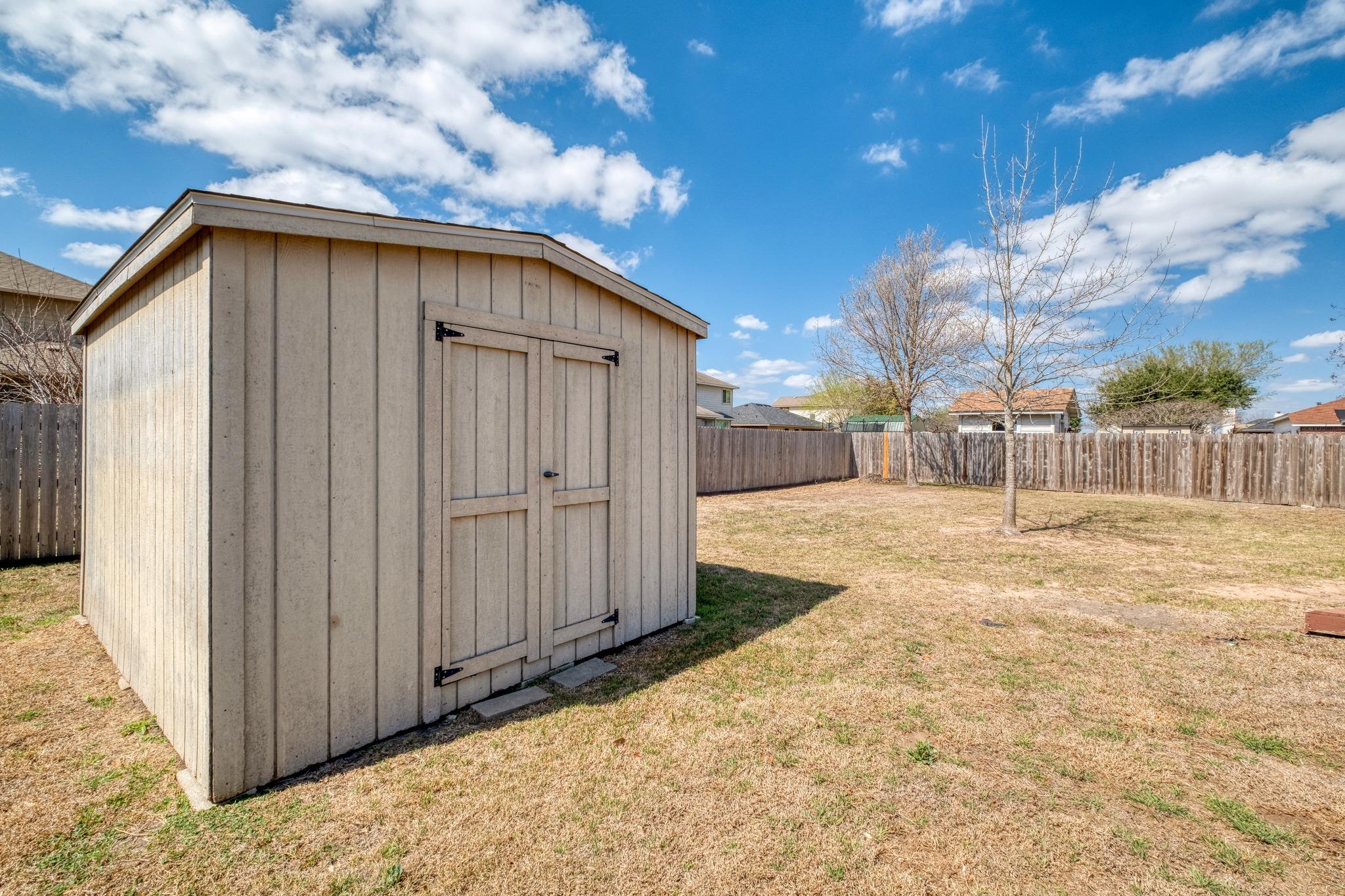513 Mockingbird Lane Lockhart TX 78644