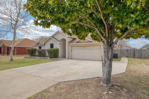 513 Mockingbird Lane Lockhart TX 78644