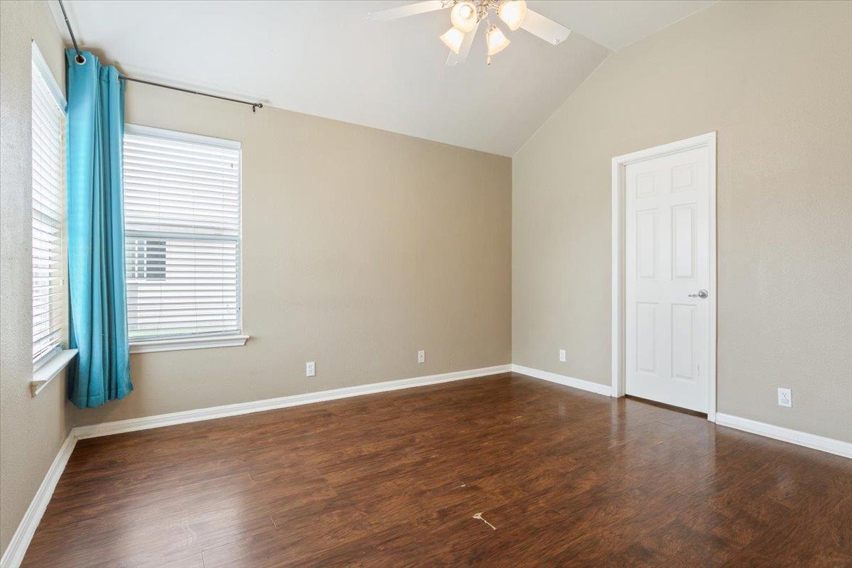 125 Bayliss Street Hutto TX 78634