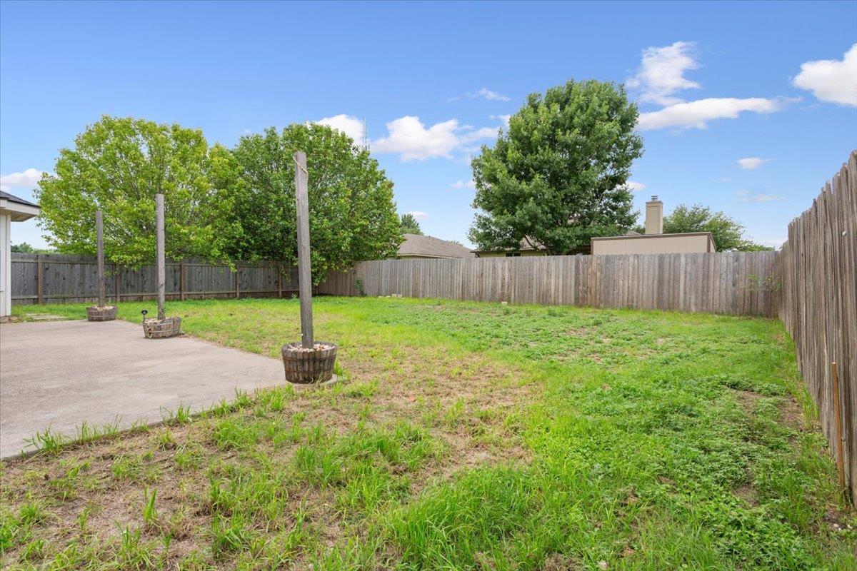 125 Bayliss Street Hutto TX 78634
