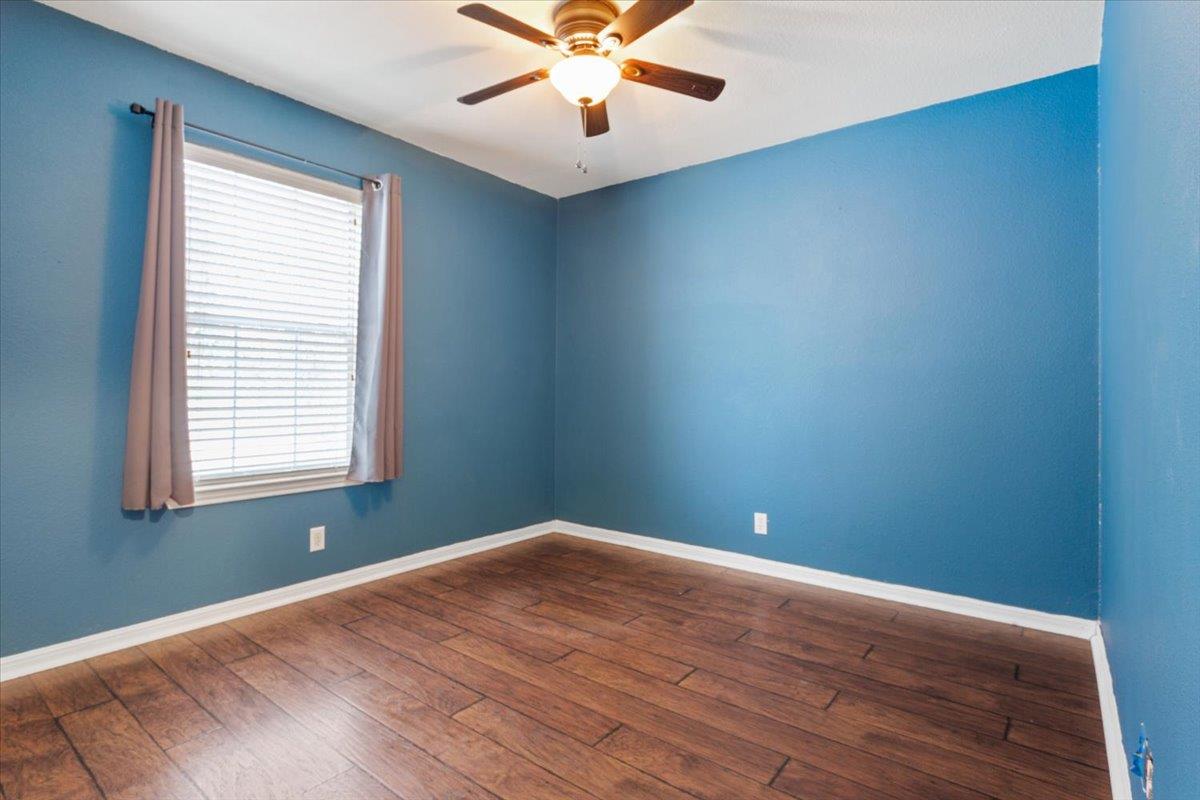 125 Bayliss Street Hutto TX 78634