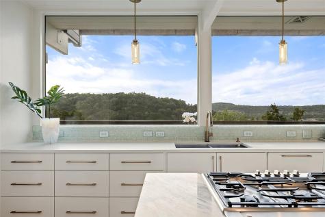 6 Wren Valley Cove West Lake Hills TX 78746