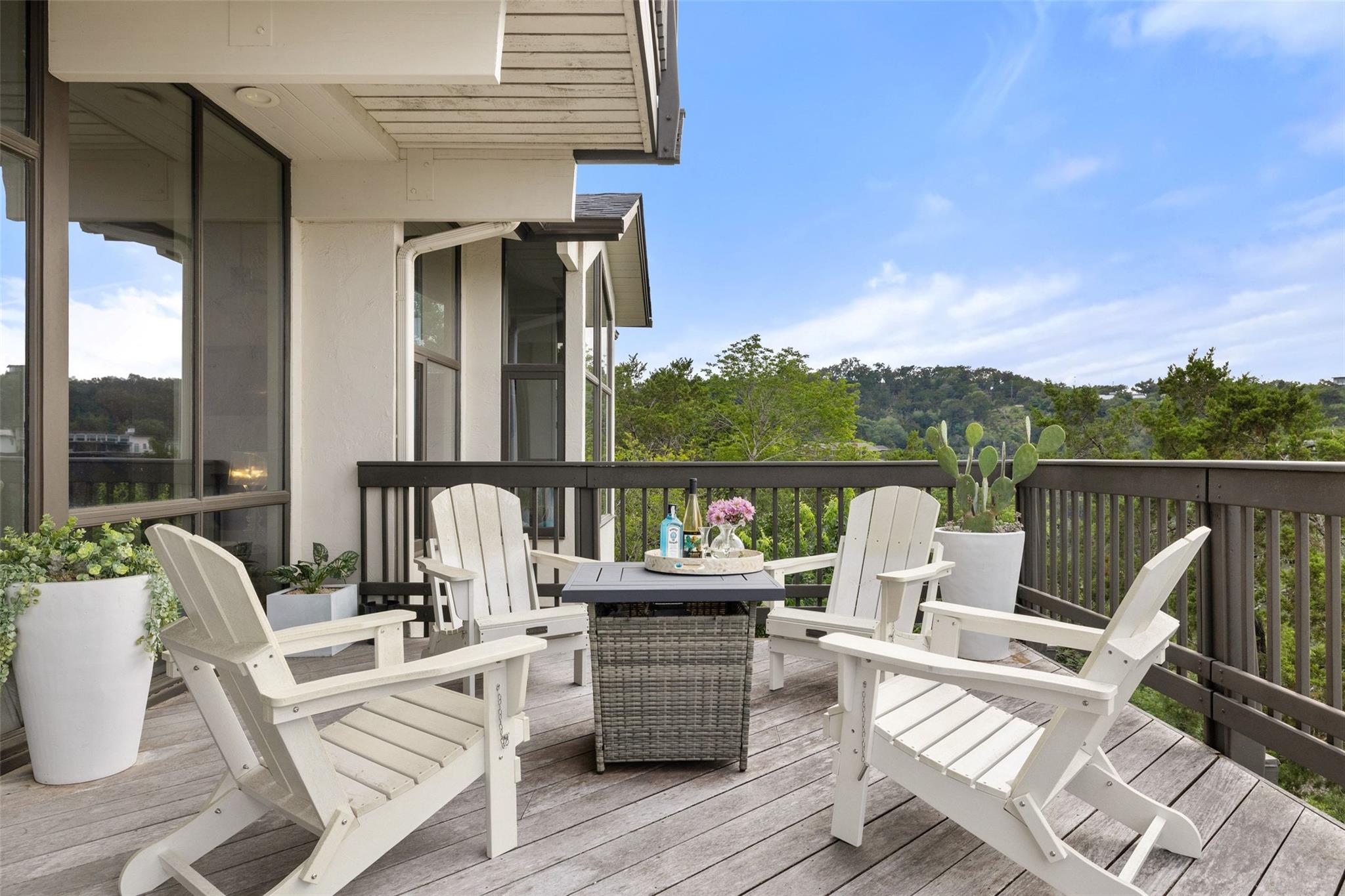 6 Wren Valley Cove West Lake Hills TX 78746
