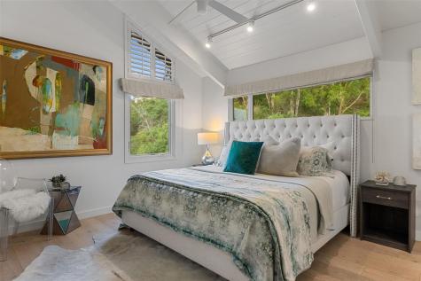 6 Wren Valley Cove West Lake Hills TX 78746