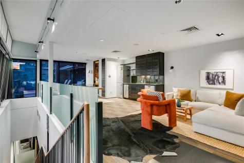 811 Congress Avenue Austin TX 78701