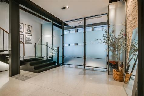 811 Congress Avenue Austin TX 78701